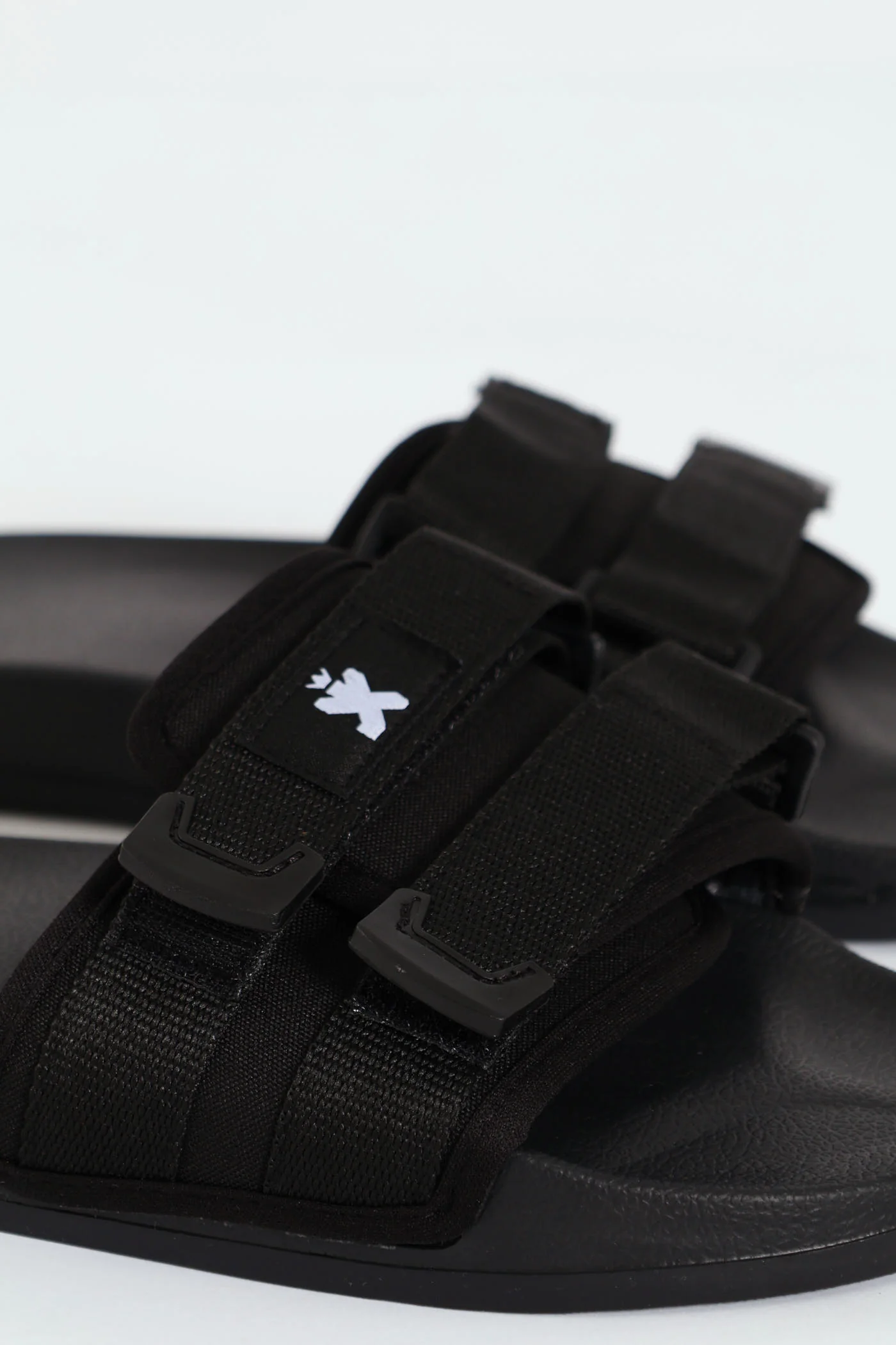 Utility Pool Slide - Black - Image 3