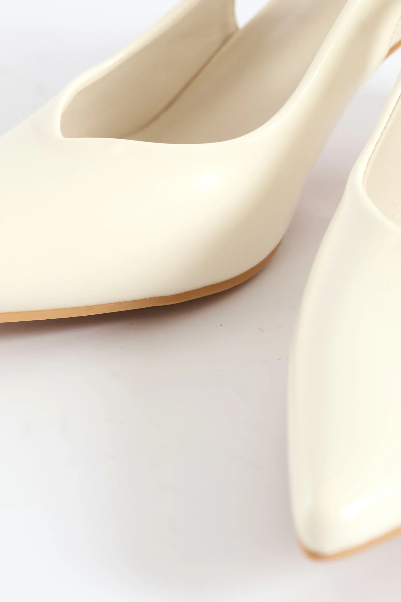 V-Cut Slingback Kitten Heel - Off White - Image 2