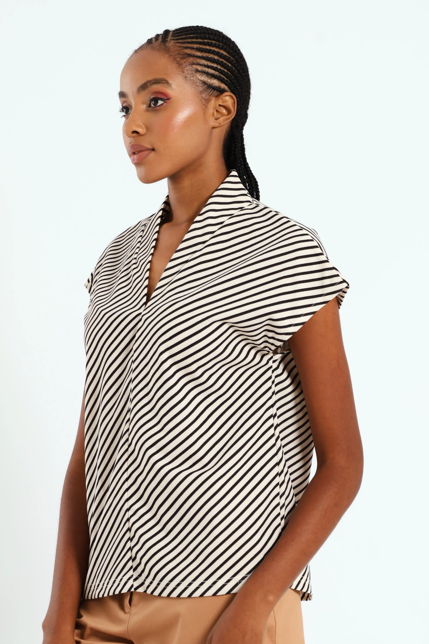 V-Neck Basic Blouse - Black/Cream - Image 2