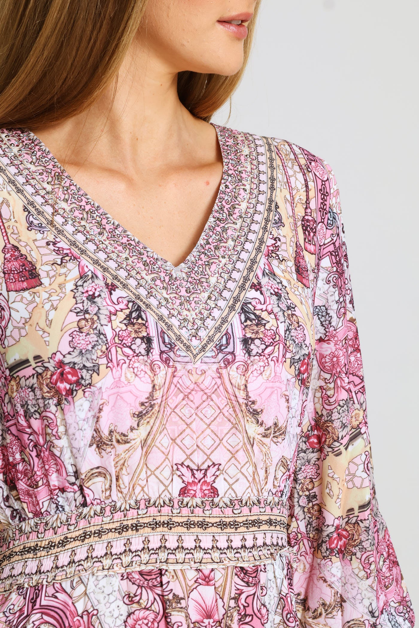V-Neck Embellished Border Print Maxi Dress - Pink - Image 2