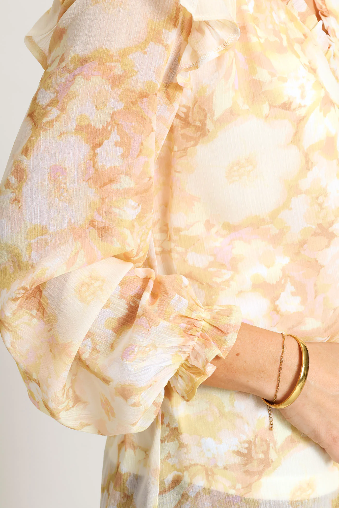 V-Neck Floral Ruffle Blouse - Cream - Image 5