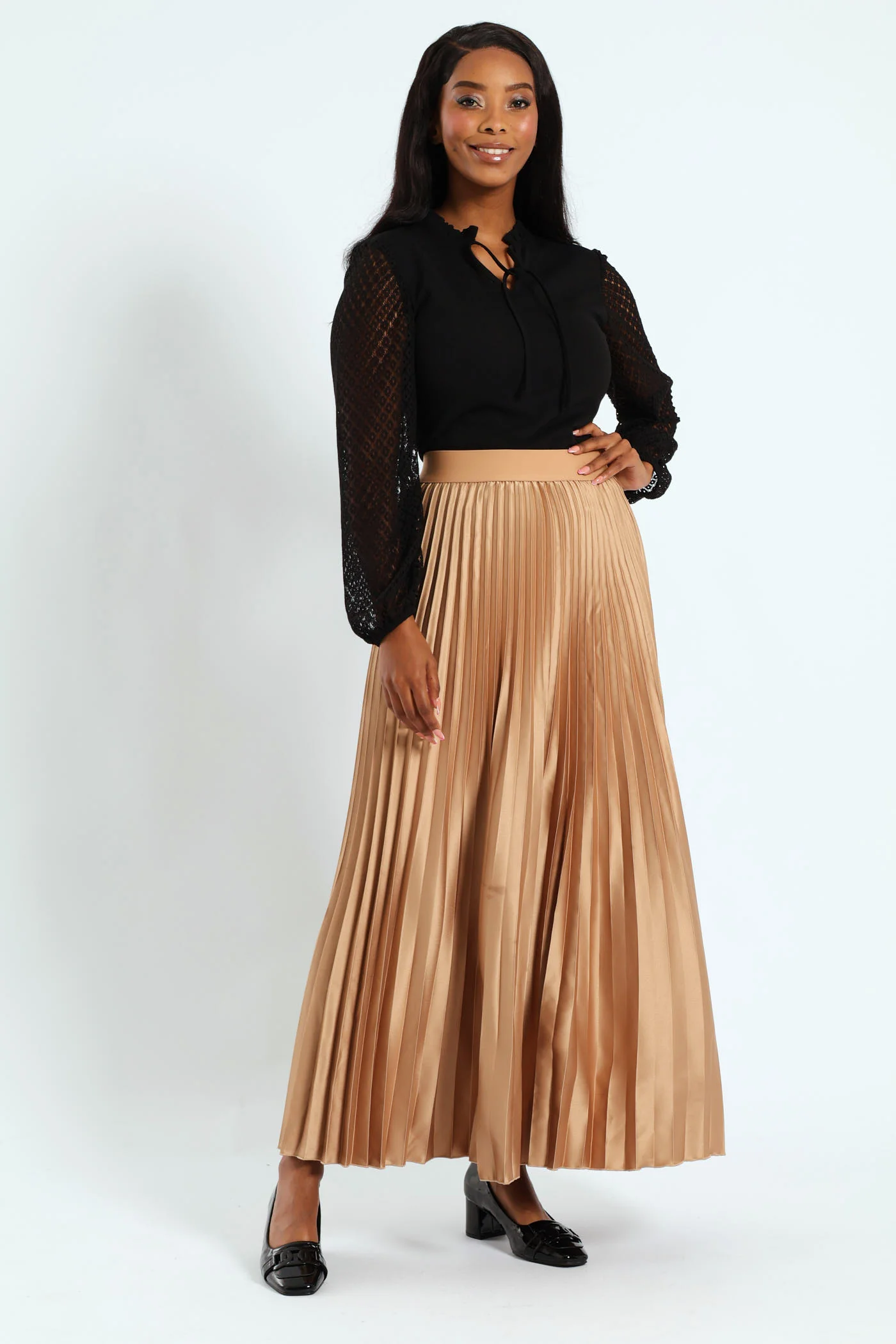 V-Neck Frill Knitwear Combo Blouse - Black - Image 5