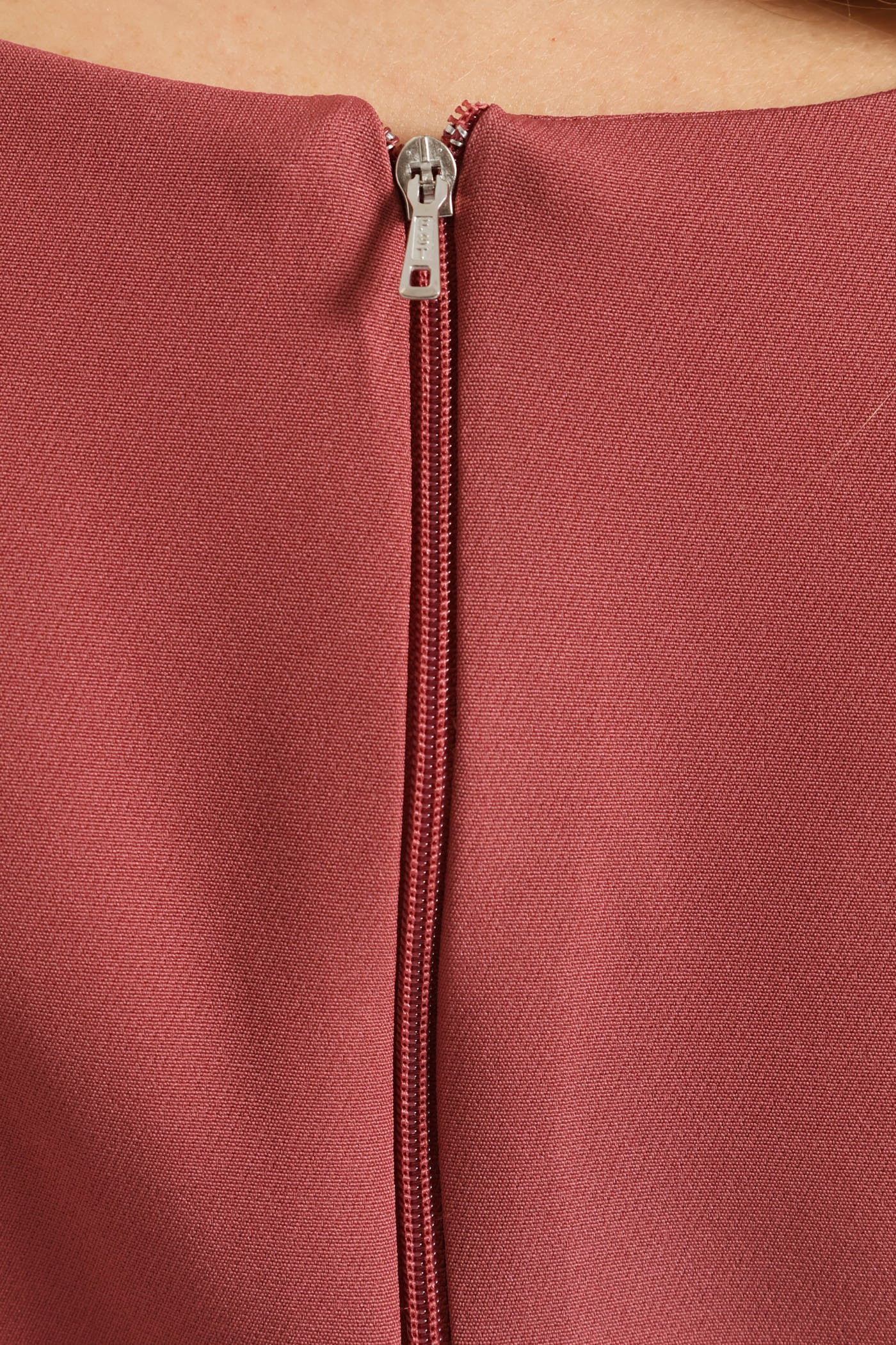 V-Notch Cap Sleeve Work Pencil Dress - Deco Rose - Image 3