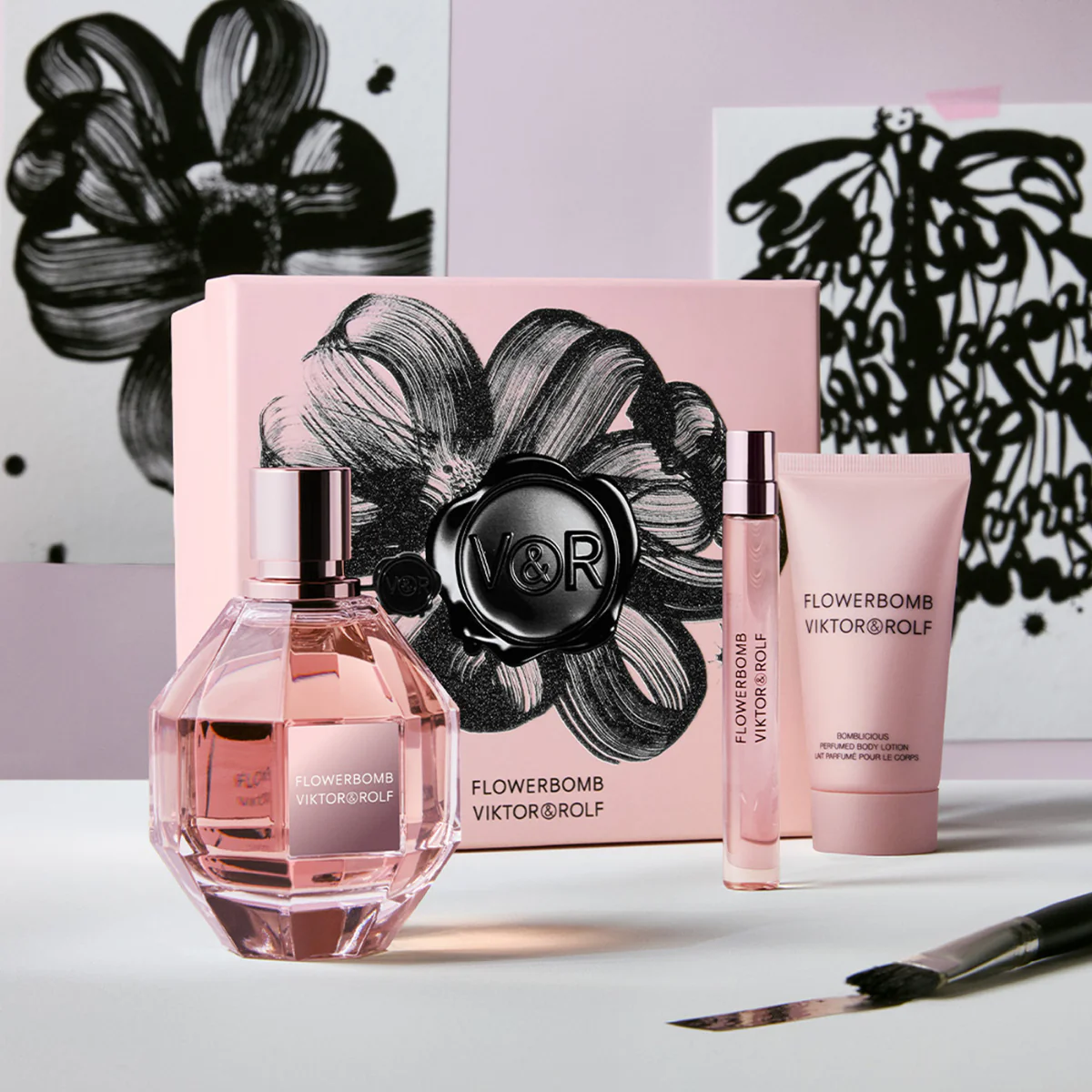 Flowerbomb Eau De Parfum 100Ml Set - Image 3