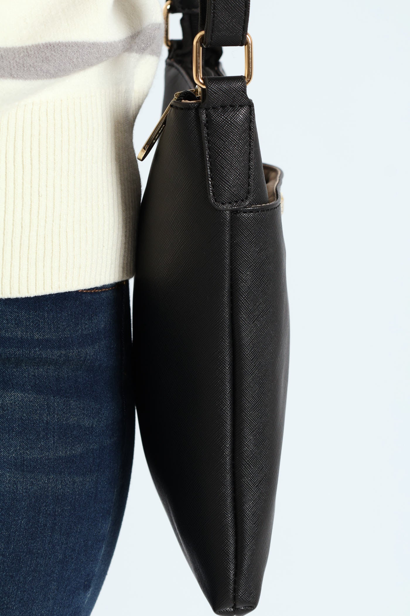 Vanida Crossbody Bag - Black - Image 3