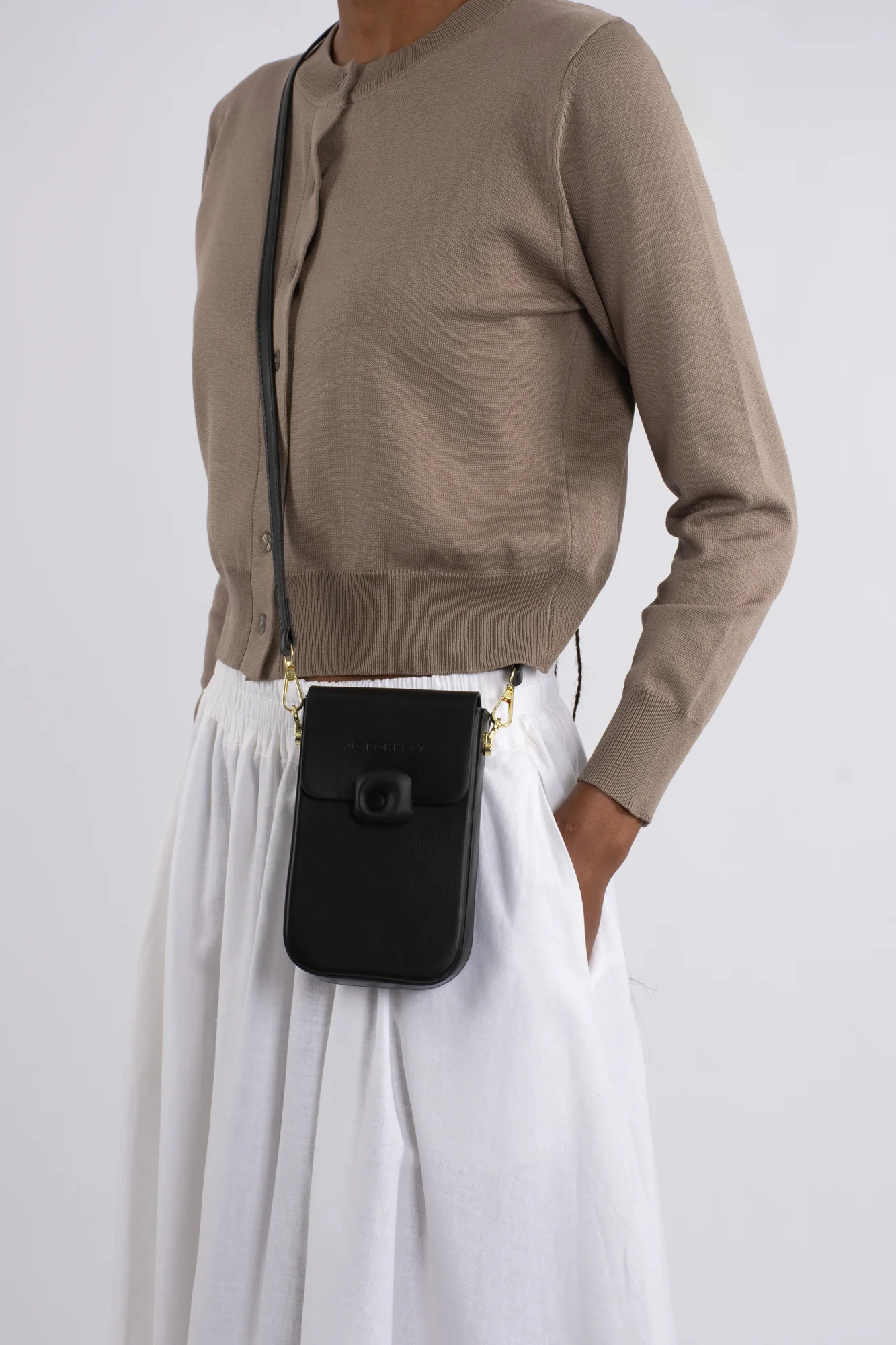 Venice Cellphone Bag - Black - Image 2