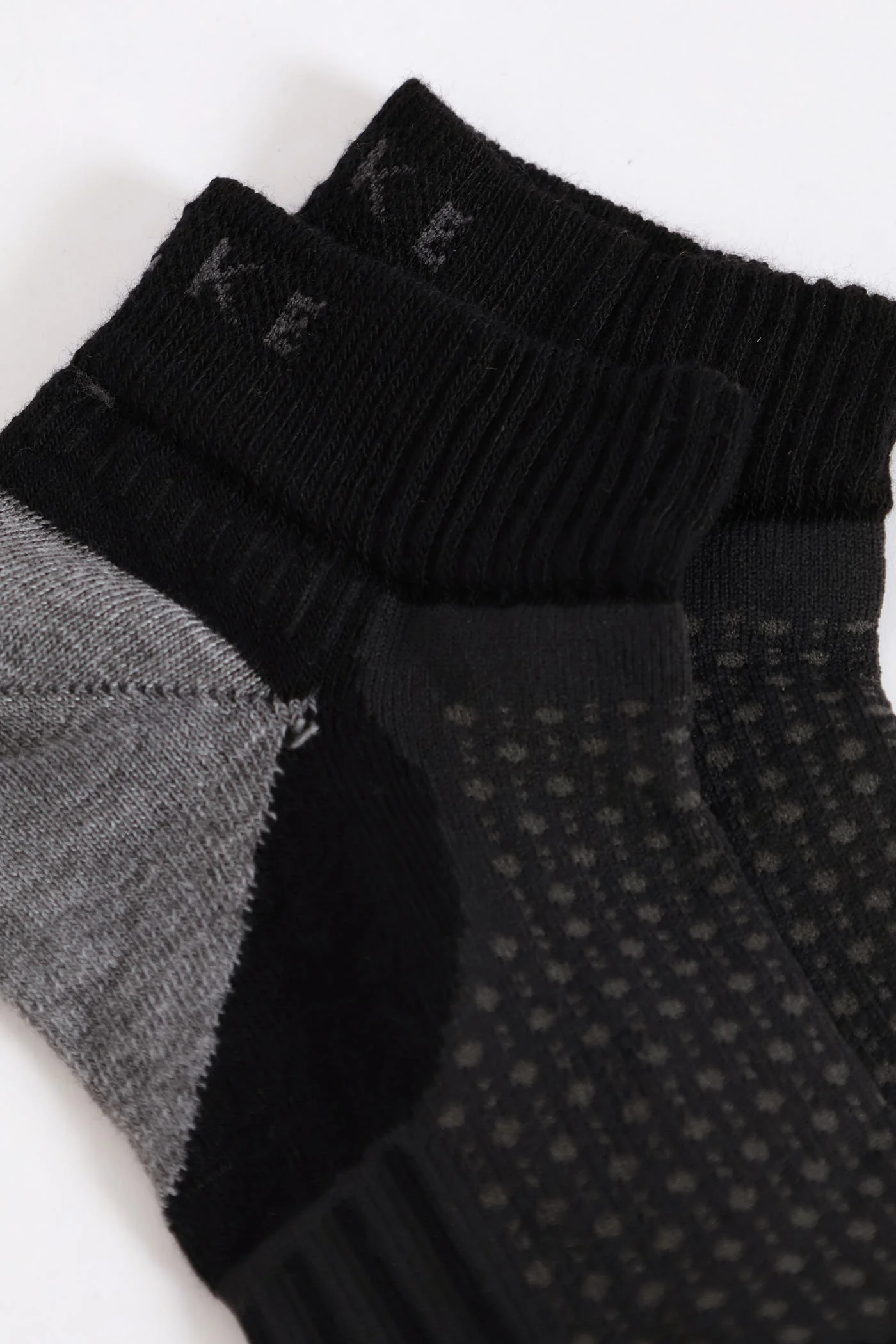 Ventilator Refresh Socks - Black - Image 2
