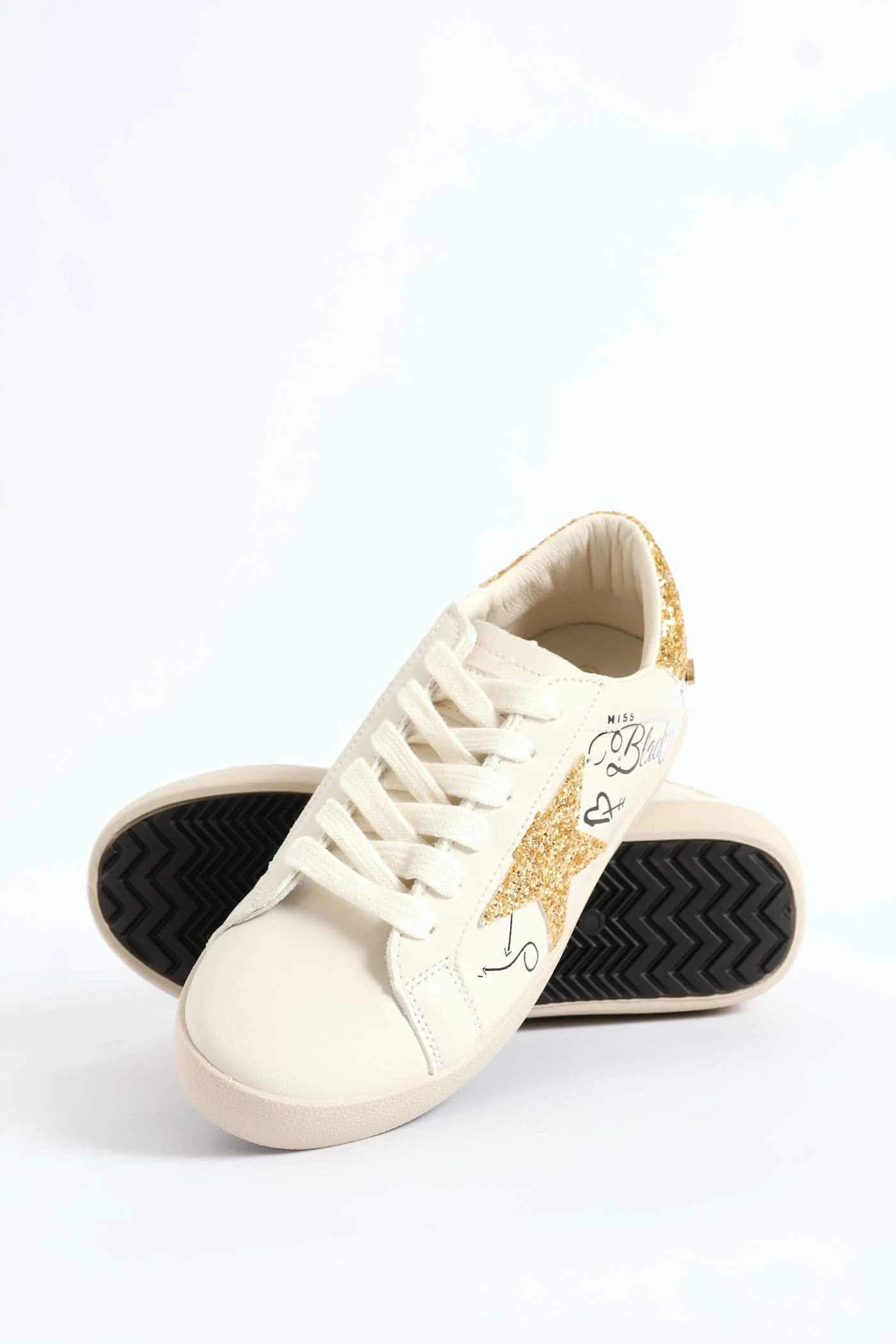 Veta 2 Low Top Sneaker - Gold - Image 3