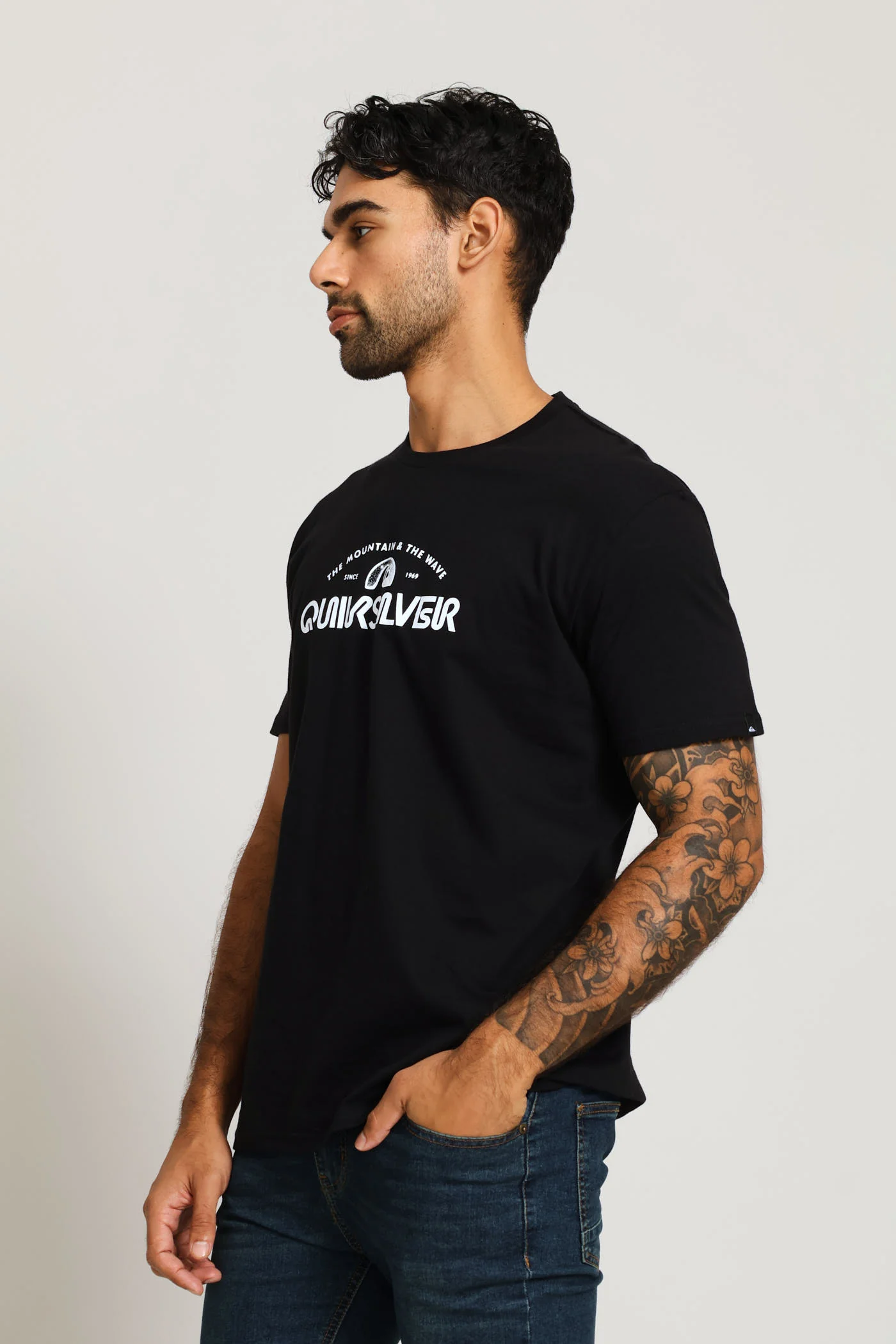 Vista Tee - Black - Image 3