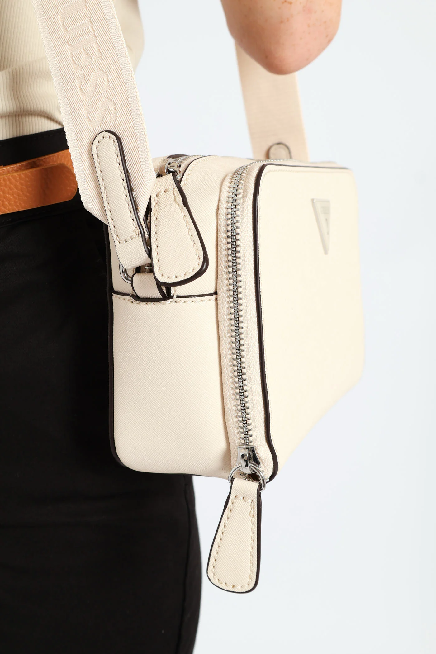 Viviette Mini Double Zip Crossbody Bag - Oatmeal - Image 3