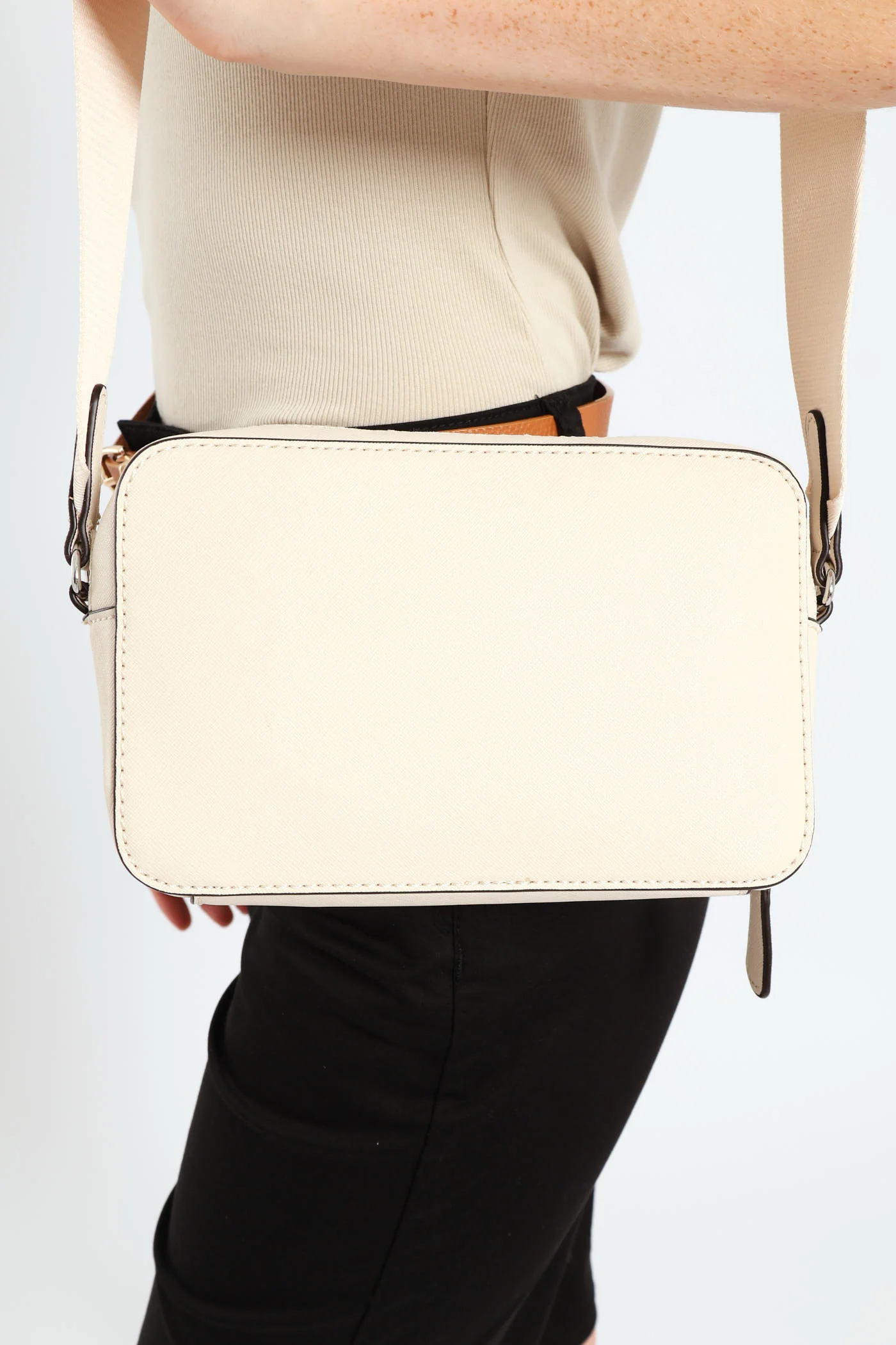 Viviette Mini Double Zip Crossbody Bag - Oatmeal - Image 4