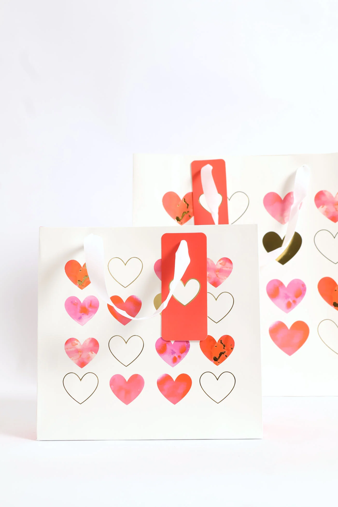 Water Colour Heart Gift Bag Medium - White - Image 4