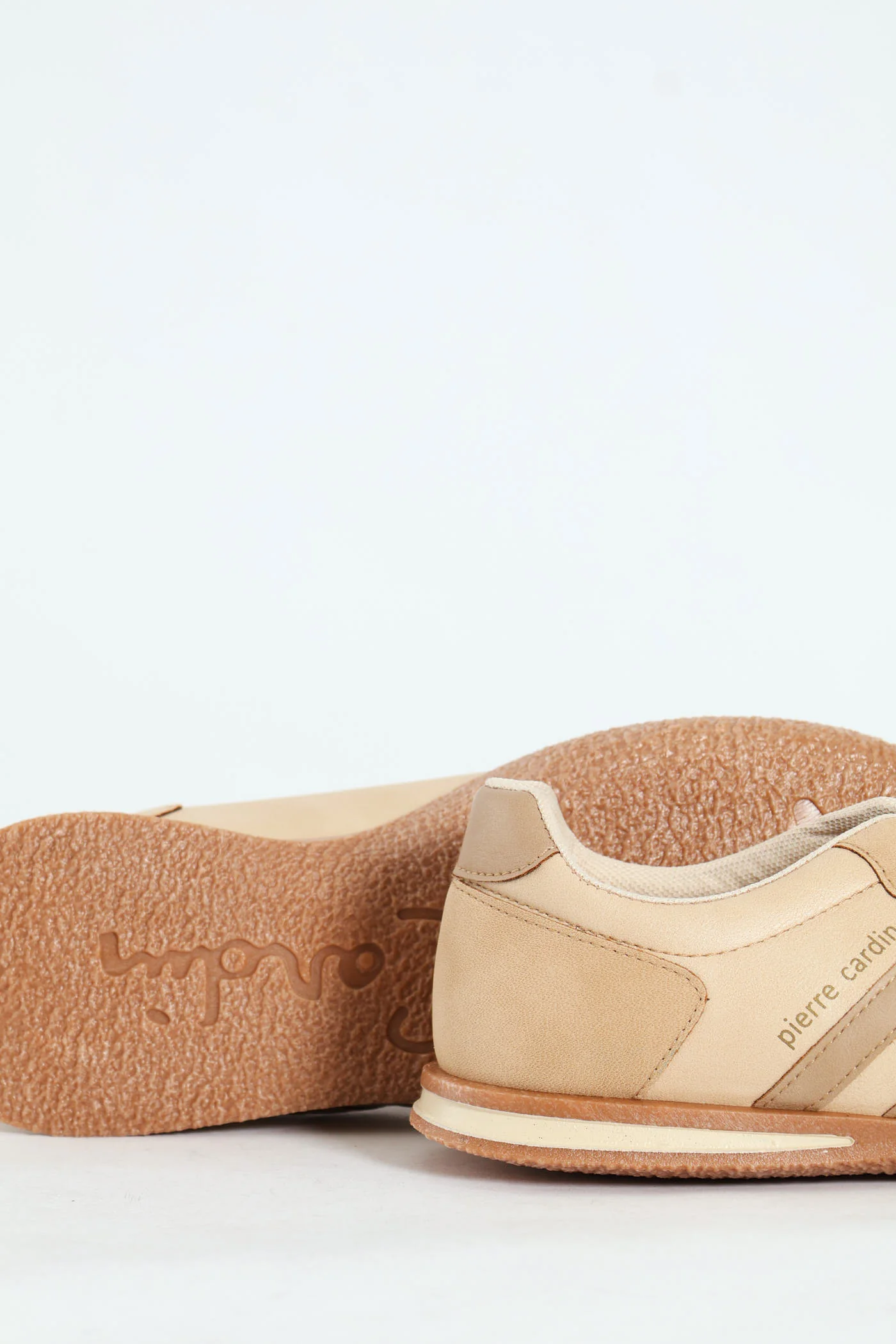 Wembi 1 Retro Lace Up Sneaker - Beige - Image 2