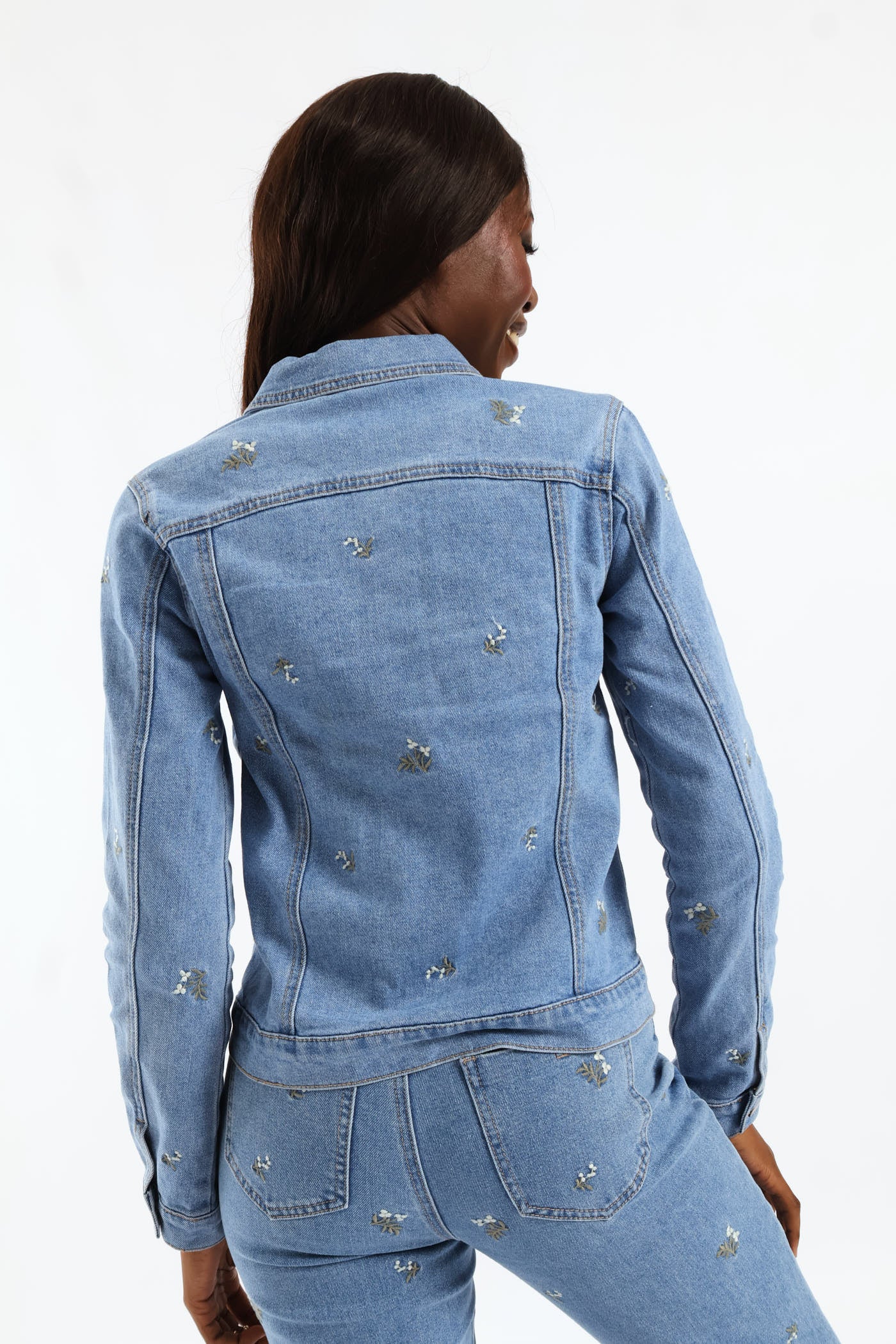 White Daisies Print Embroidered Denim Trucker - Light Wash - Image 2