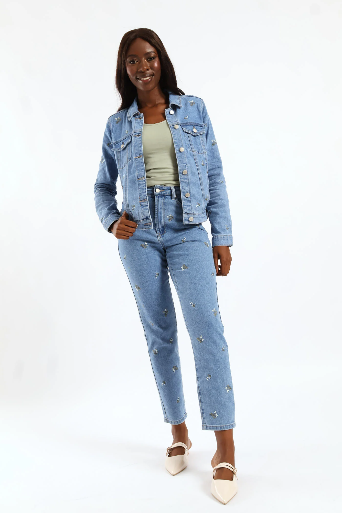 White Daisies Print Embroidered Denim Trucker - Light Wash - Image 3