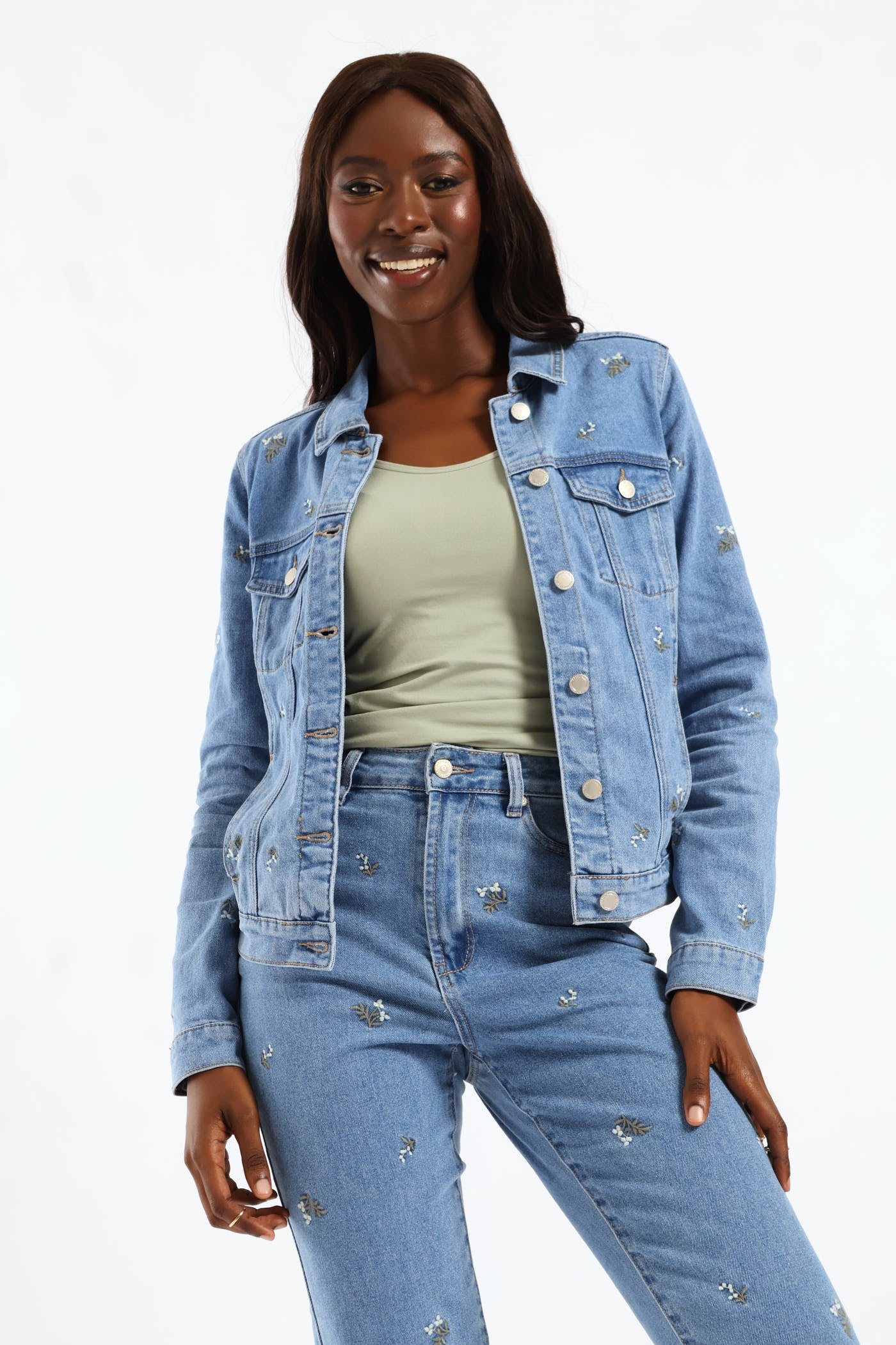 White Daisies Print Embroidered Denim Trucker - Light Wash - Image 5