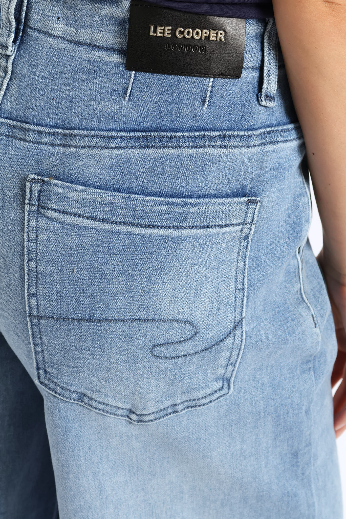Wide Fit Ankle Grazer Denim - Mid Wash - Image 5