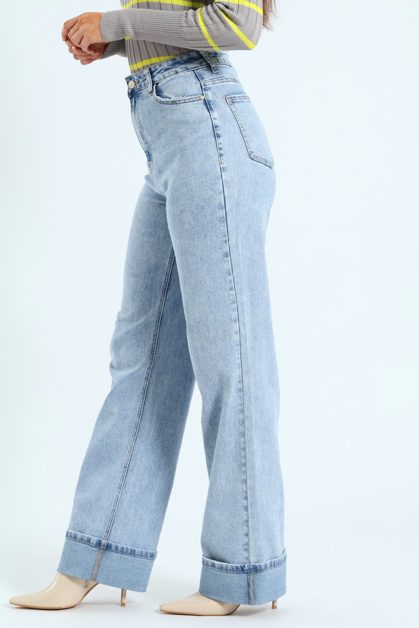 Wide Turn Up Hem Jean - Light Wash - Image 2