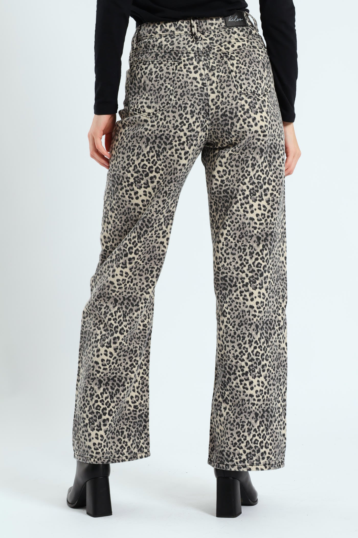 Wideleg Jeans - Animal Print - Image 4