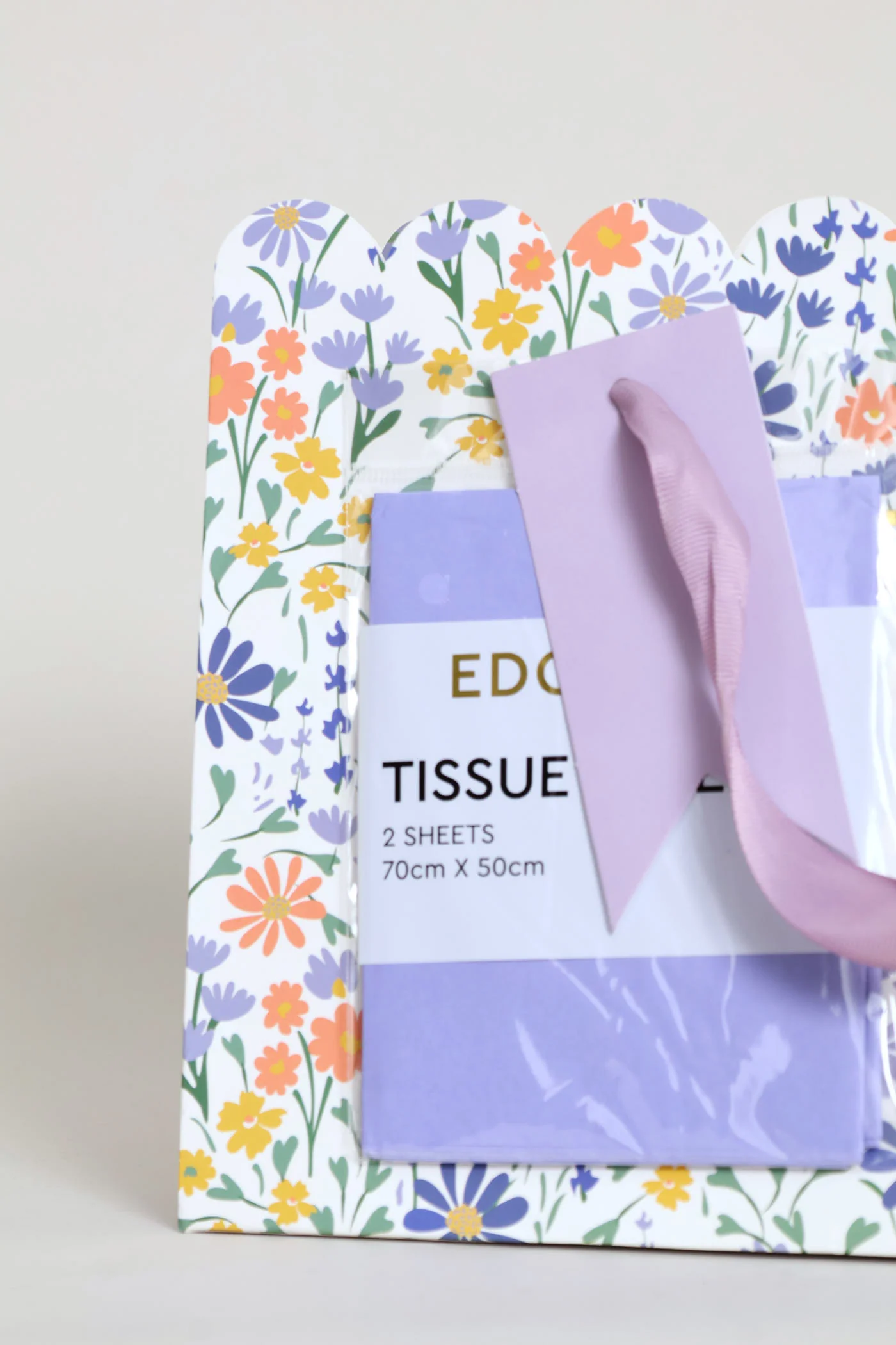 With Love Scallop Edge Gift Bag With Tissue Paper - Lilac - Image 2