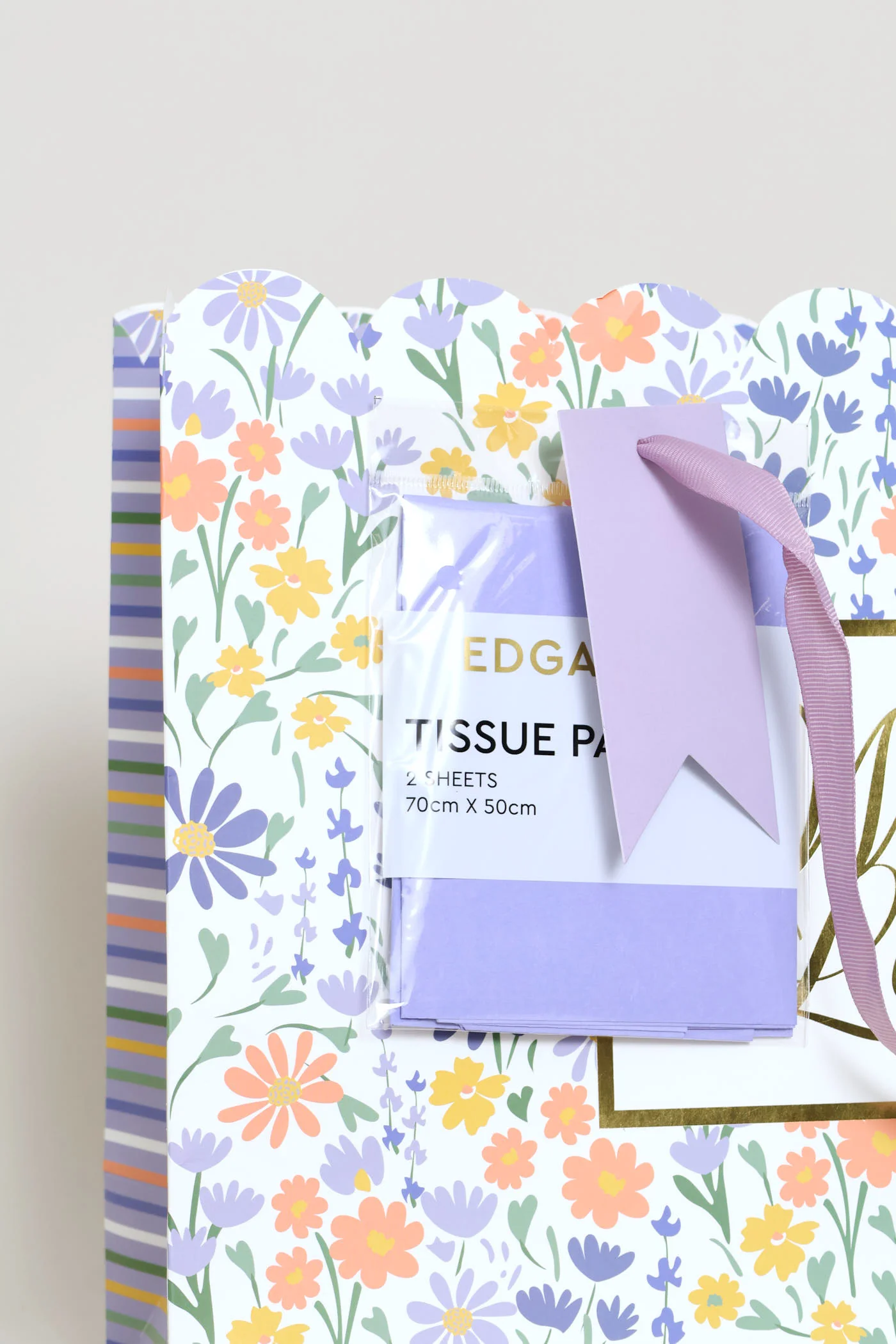 With Love Scallop Edge Gift Bag With Tissue Paper - Lilac - Image 2