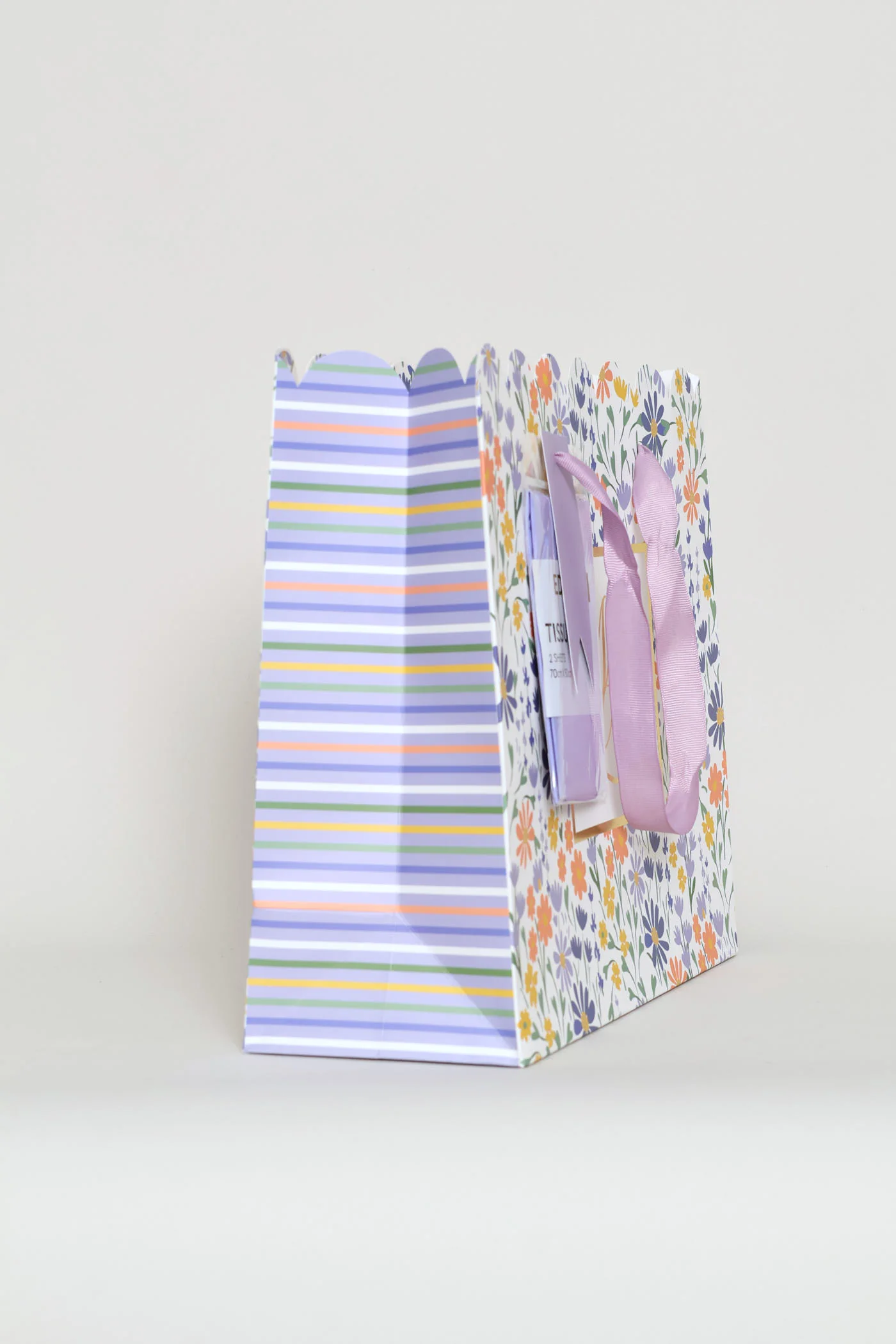 With Love Scallop Edge Gift Bag With Tissue Paper - Lilac - Image 3