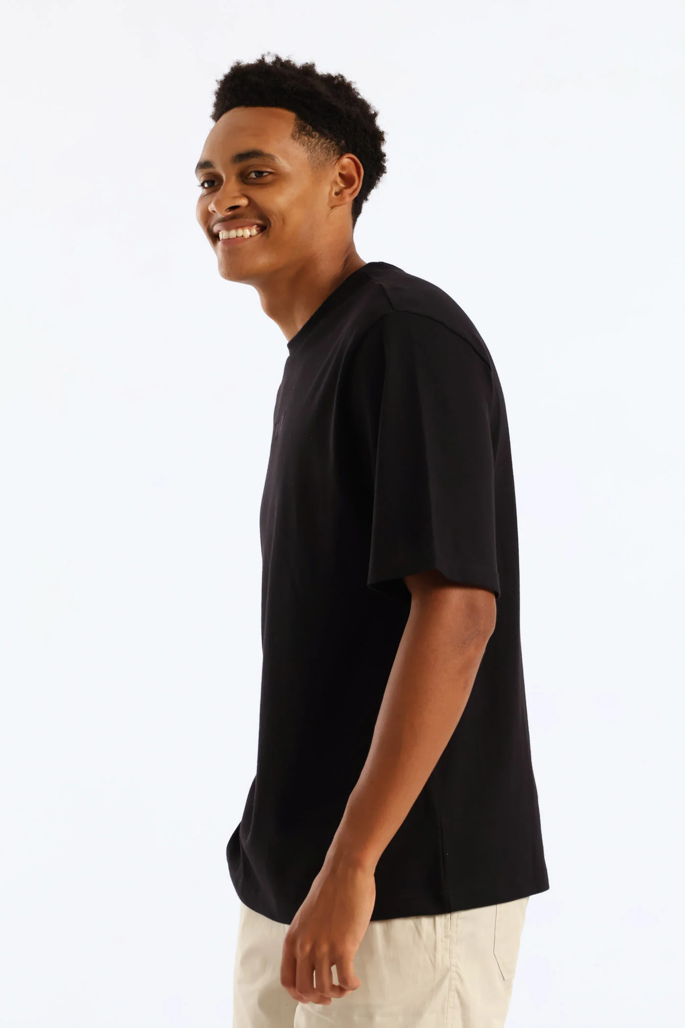 Wordmark Oversized Tee - Black - Image 3