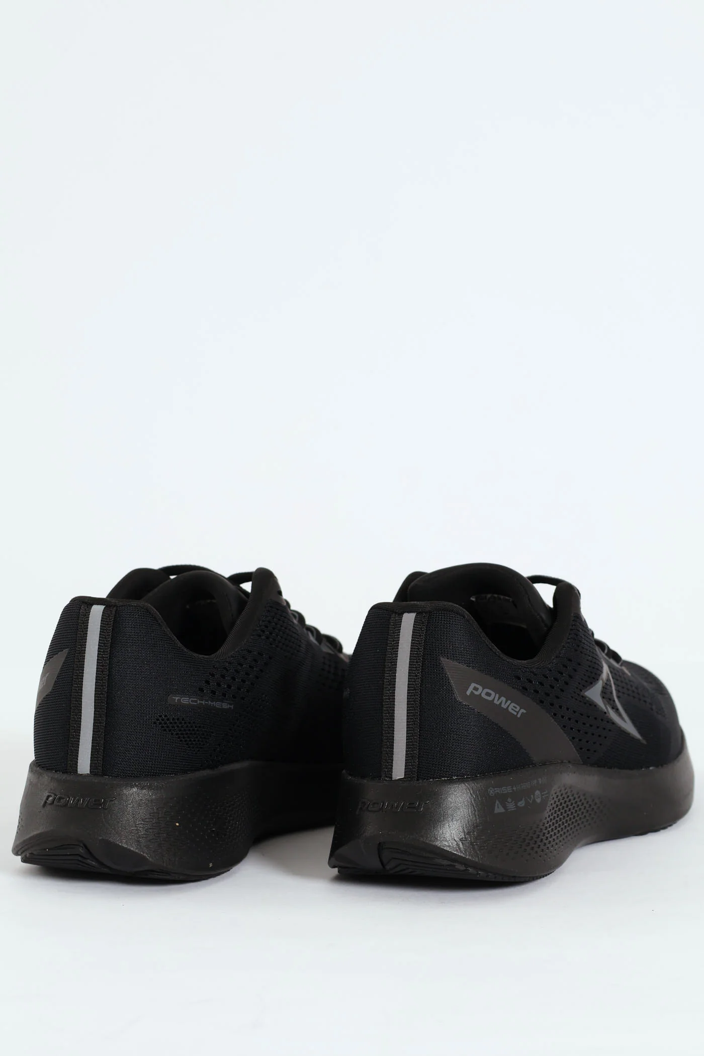 Xorise Plus 100 Engineered Mesh Trainer - Black - Image 2