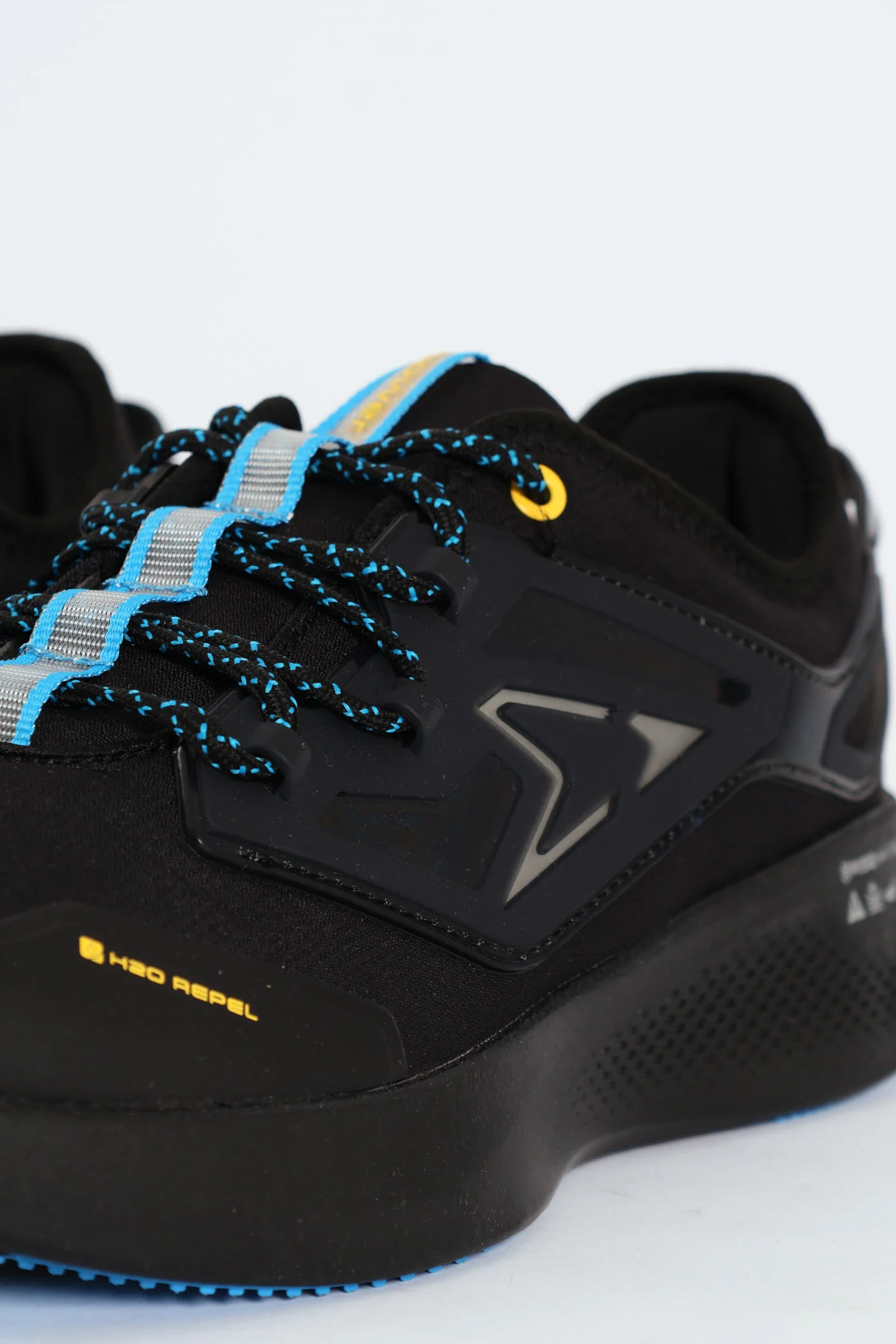 Xorise Plus 100 Xylo Repel Mesh Upper - Black/Blue - Image 5