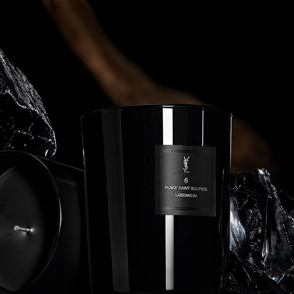 6 Place Saint Sulpice Candle - Le Vestiaire Des Parfums - 220g - Image 4