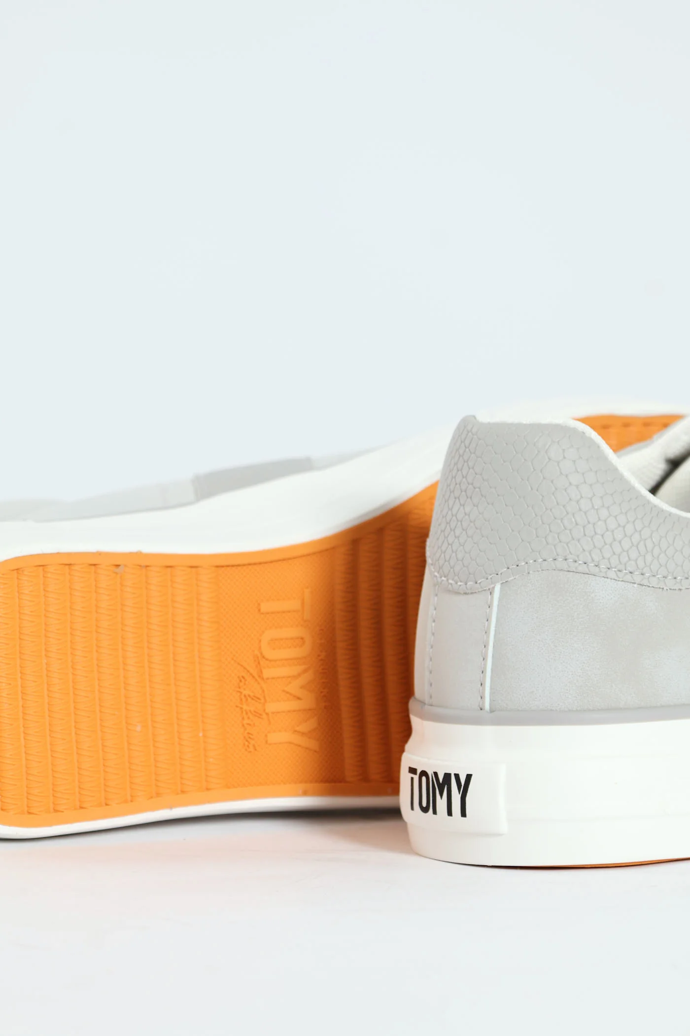 Zaila Platform Sneaker - Grey - Image 2