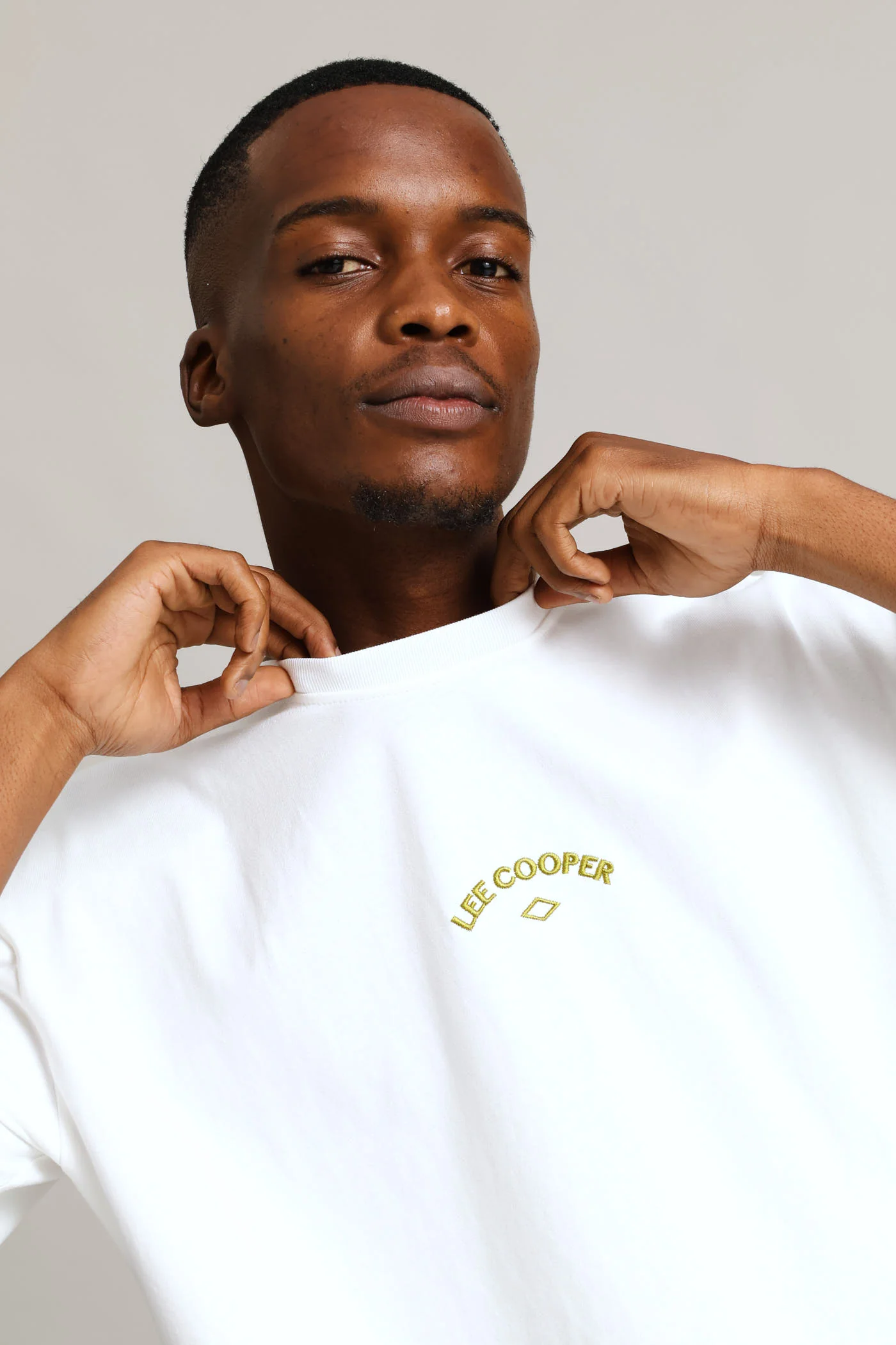 Zcharie Tee - Off White - Image 4