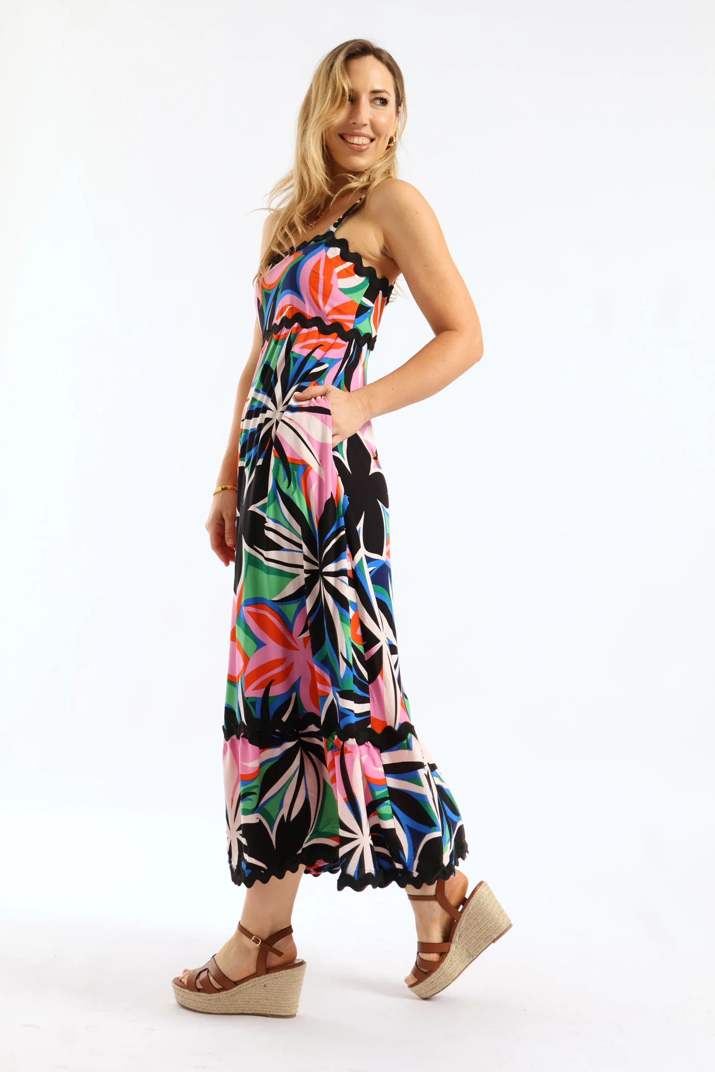 Zig Zag Trim Strappy Boobtube Maxi Dress - Floral - Image 4
