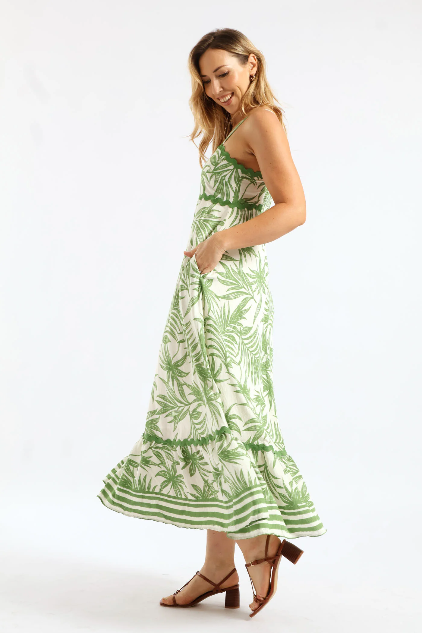 Zig Zag Trim Strappy Boobtube Maxi Dress - Green - Image 2