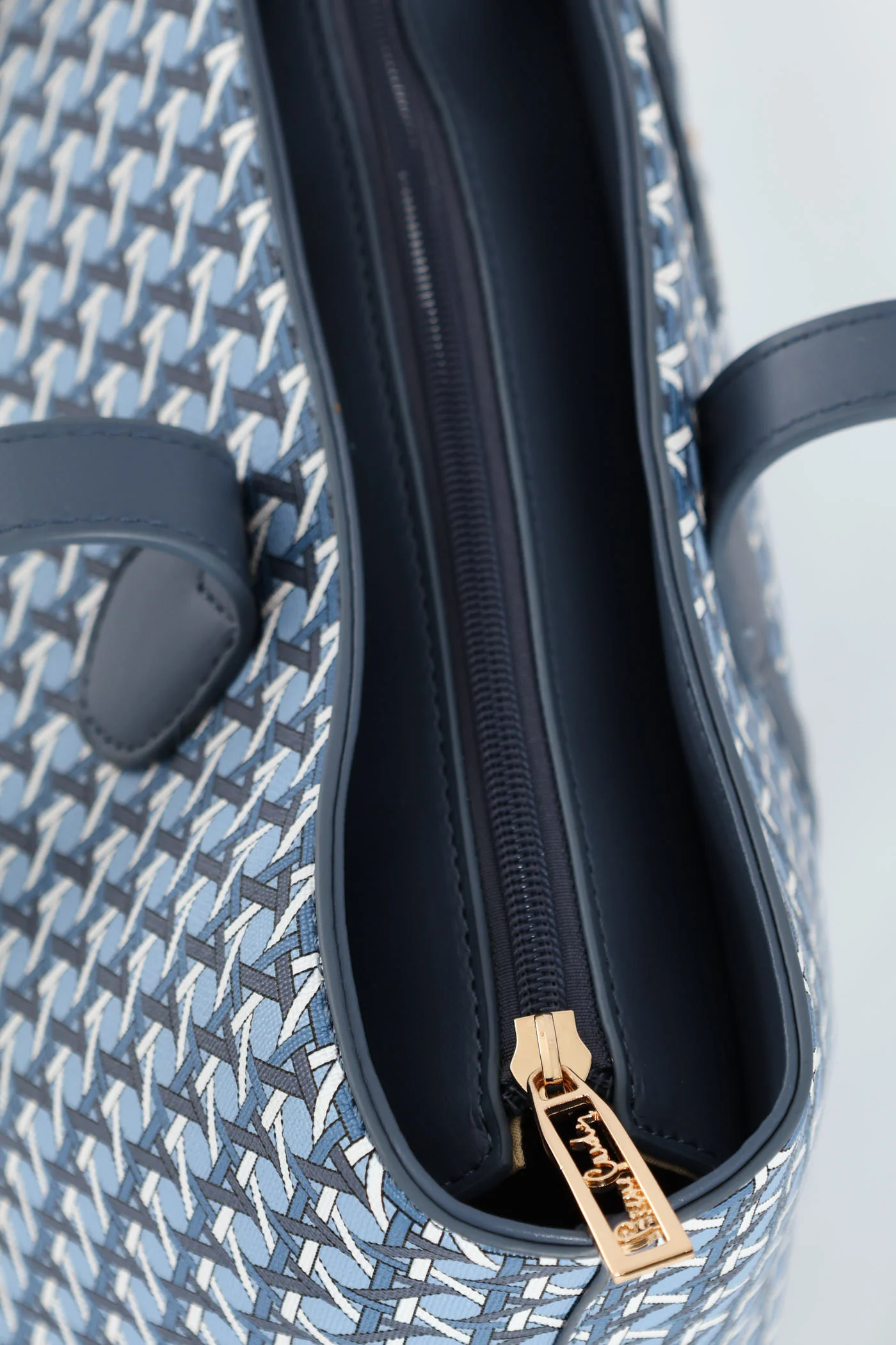Zoe Printed Geometric Tote Bag - Blue - Image 5