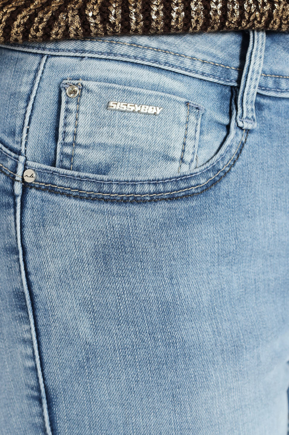 Zoey Mid-Waist Basic Skinny Denim - Light Wash - Image 9