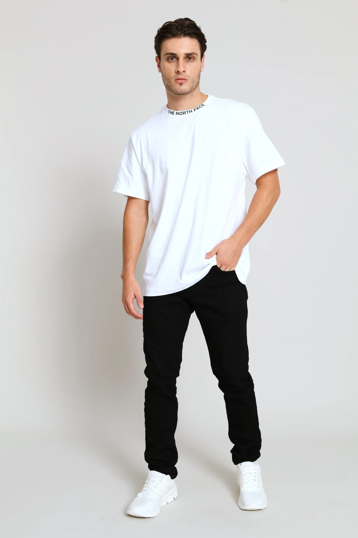 Zumu Relaxed Tee - White - Image 5